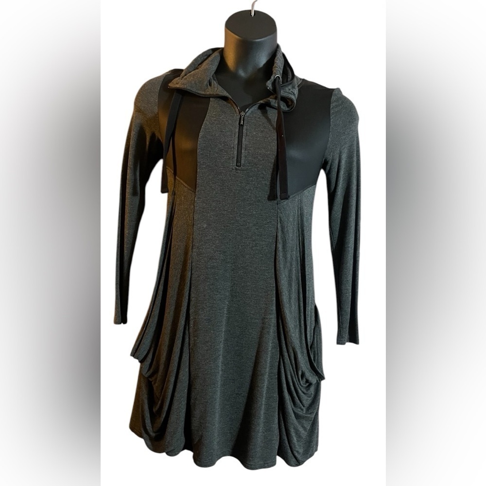 Kensie‎ artsy cowl neck faux leather Whimsigoth tunic long line black Small